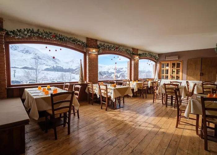 Le Alpi - Azzurro Club